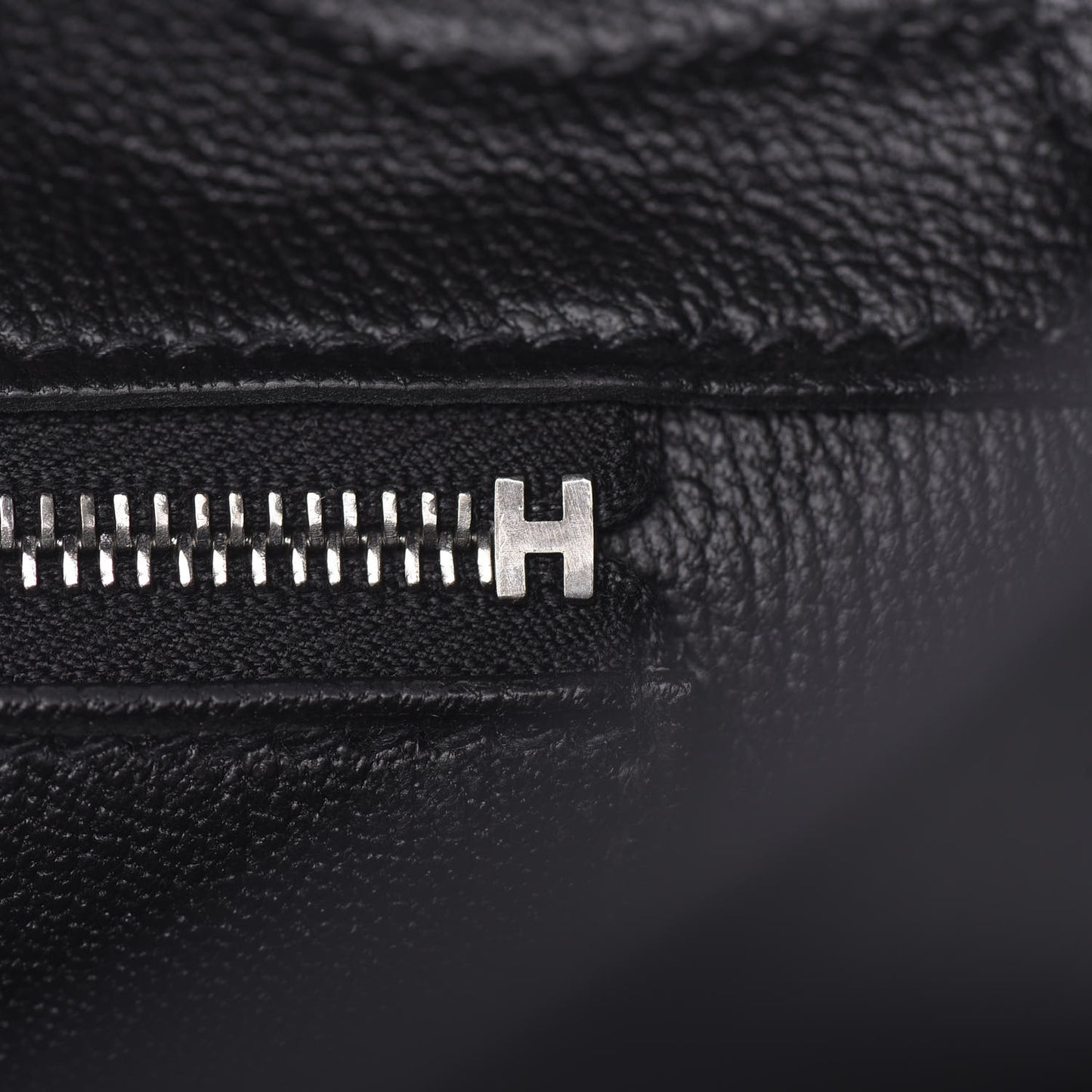 Taurillon Novillo Shiny Niloticus Crocodile Birkin Touch 30 Black Bleu Marine