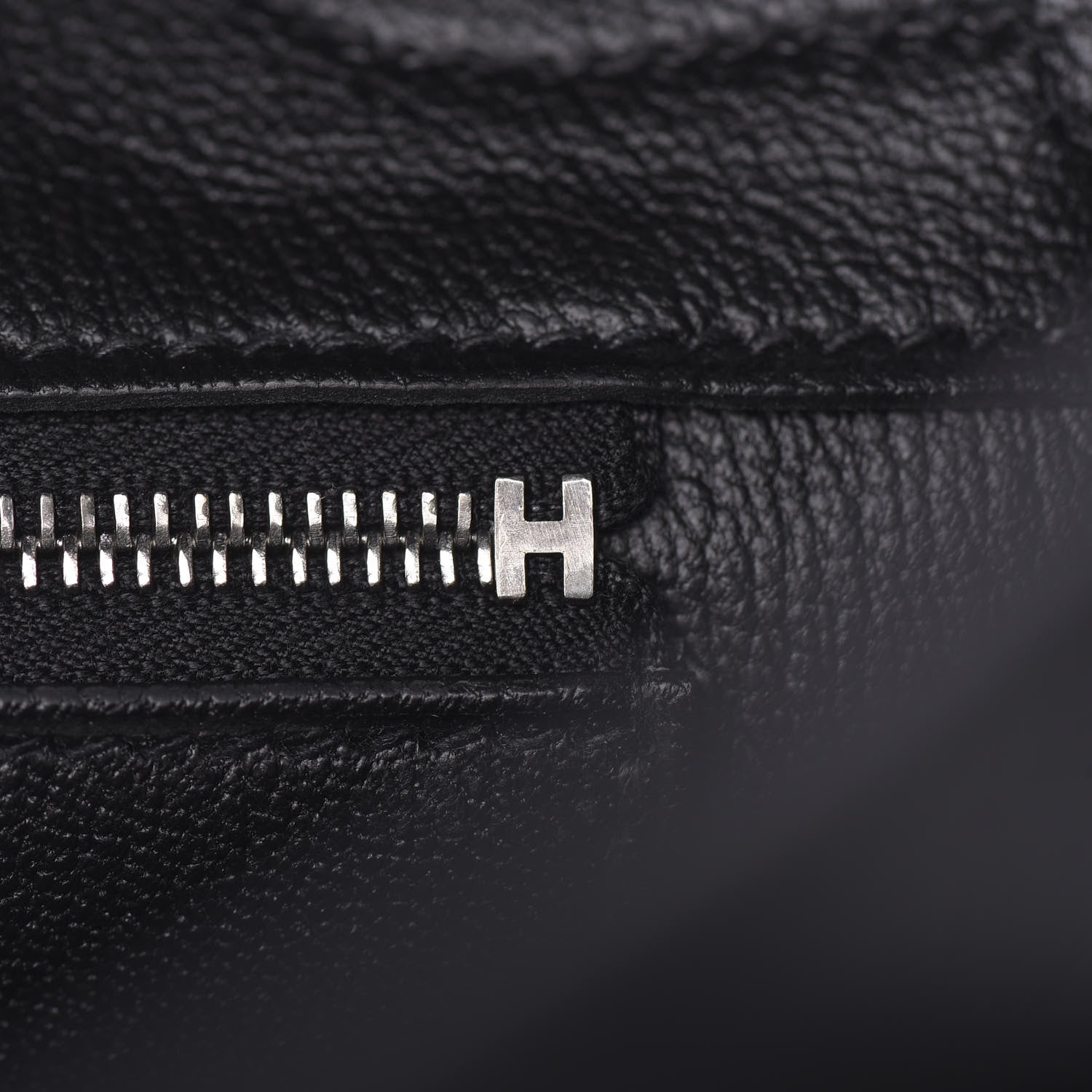 Hermes Taurillon Novillo Shiny Niloticus Crocodile Birkin Touch 30 Black Bleu Marine 22 of 38