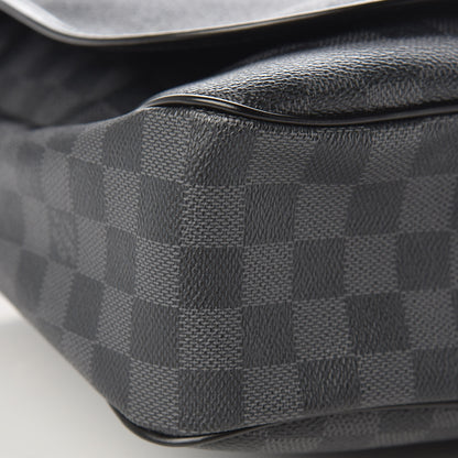 Louis Vuitton Damier Graphite Daniel GM 8 of 9