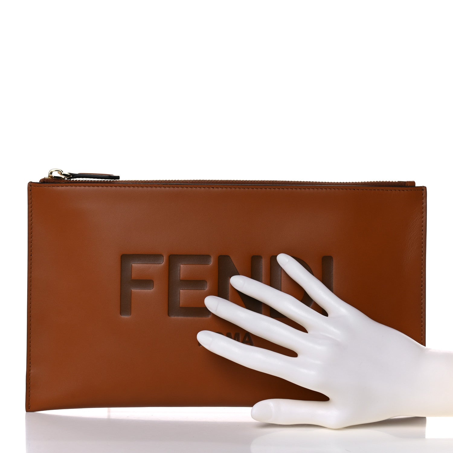 Fendi Vitello King Logo Embossed Medium Flat Pouch Cuoio 2 of 17