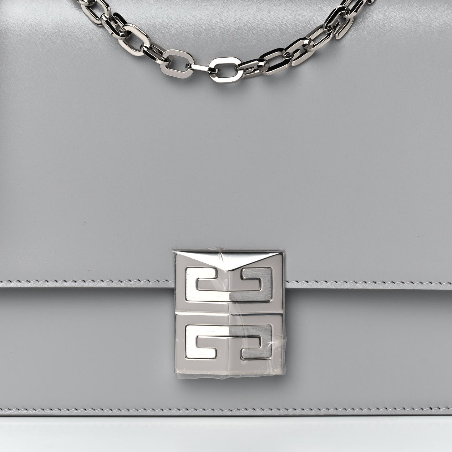 Calfskin Medium 4G Chain Shoulder Bag Cloud Grey