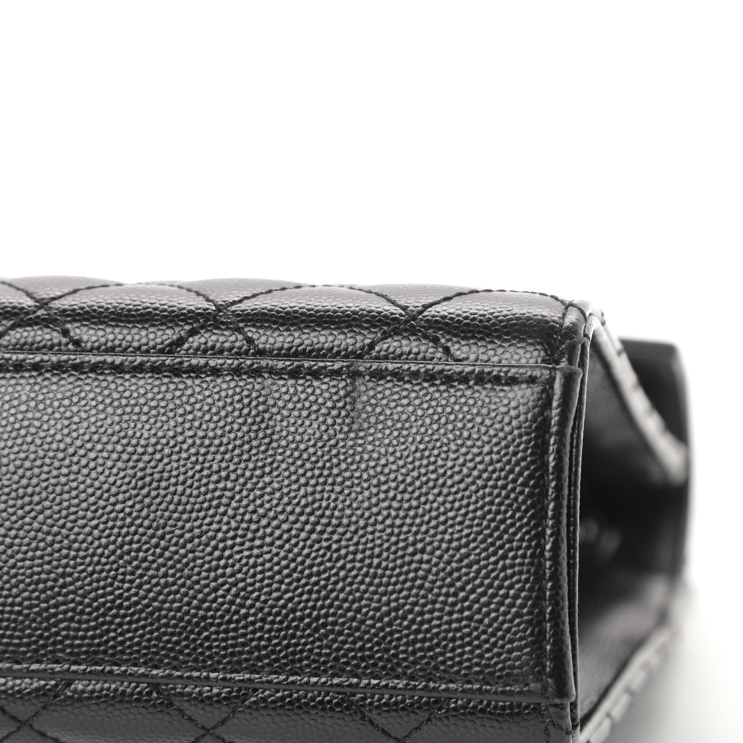 Saint Laurent Grain De Poudre Textured Mixed Matelasse Large Triquilt Monogram Monochrome Satchel Black 13 of 13