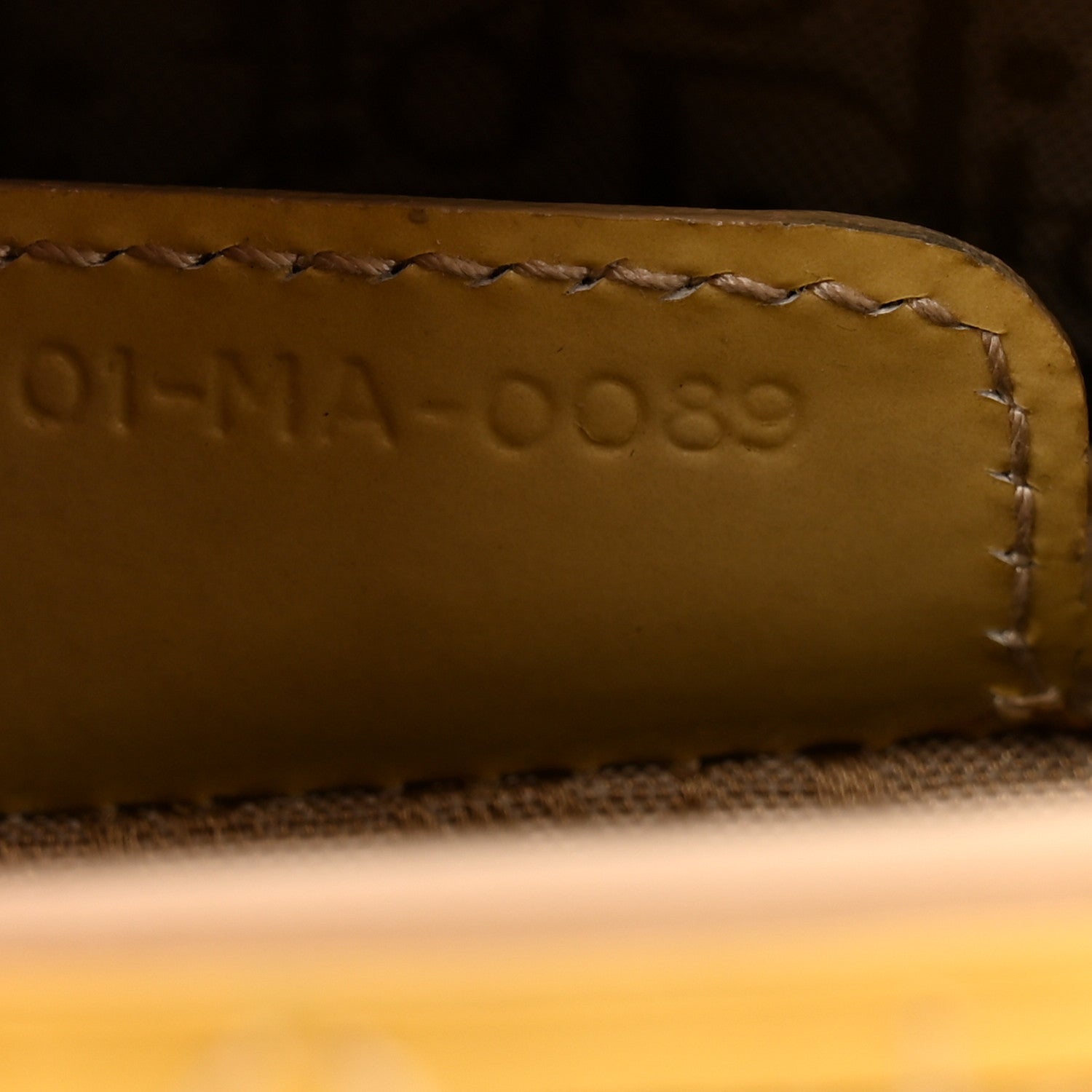 Christian Dior Patent Cannage Medium Lady Dior Beige 7 of 14