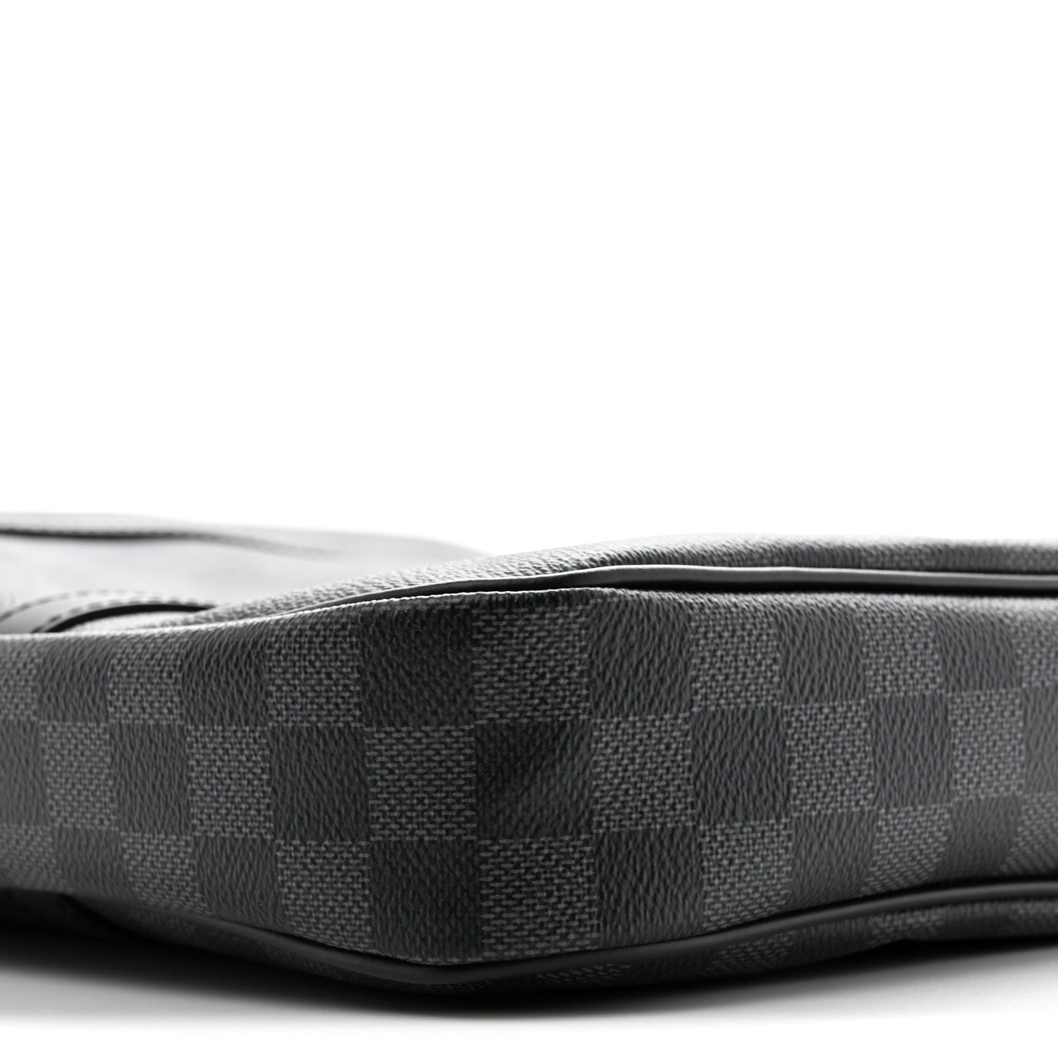 Louis Vuitton Damier Graphite Porte Documents Voyage PM 9 of 12