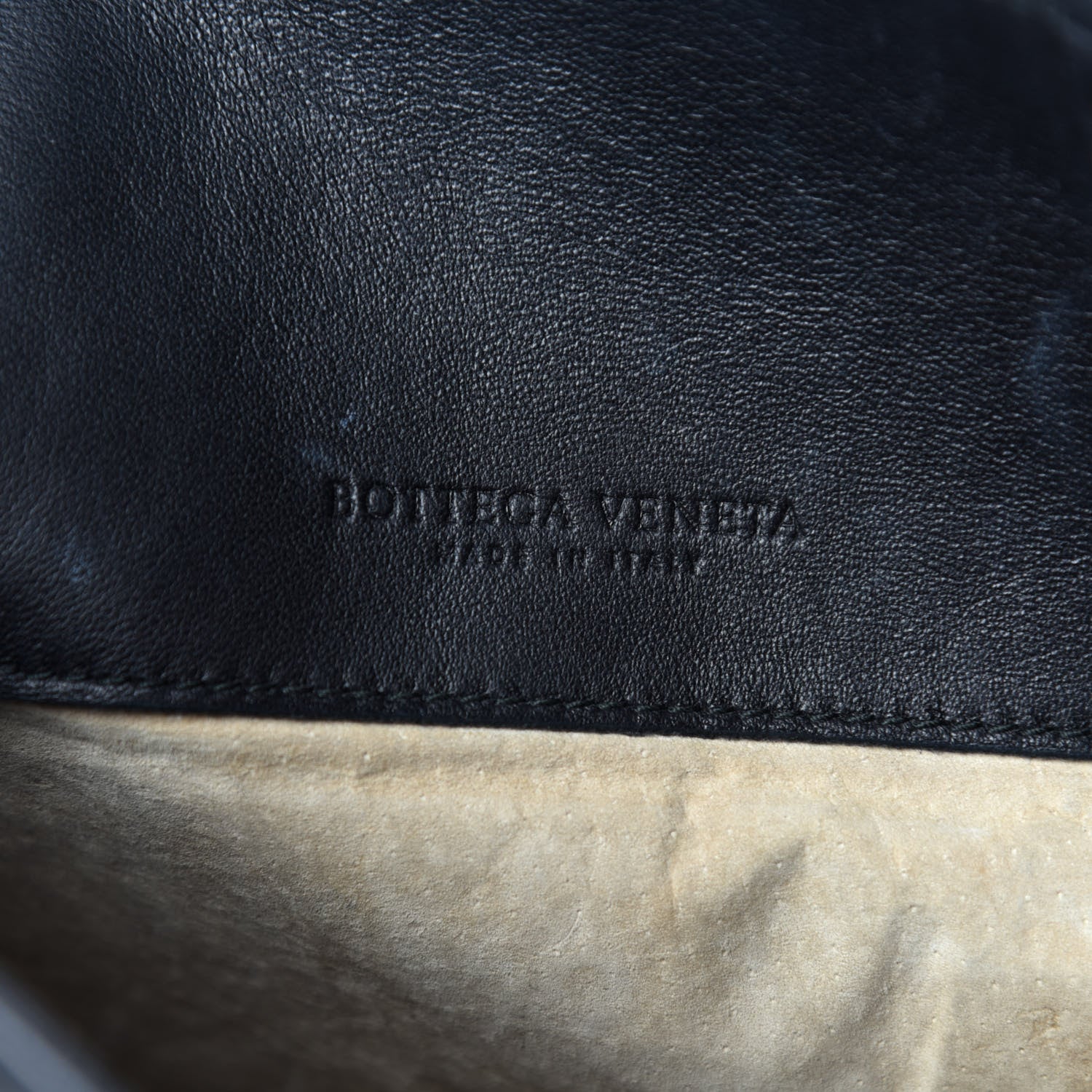 Bottega Veneta Nappa Intrecciato Tote Black 　　　　　 11 of 14