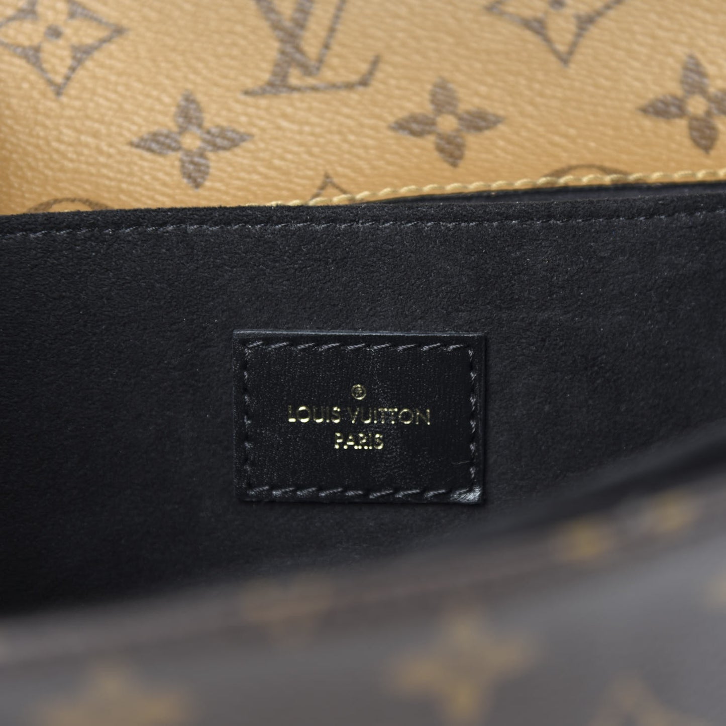 Reverse Monogram Pochette Metis