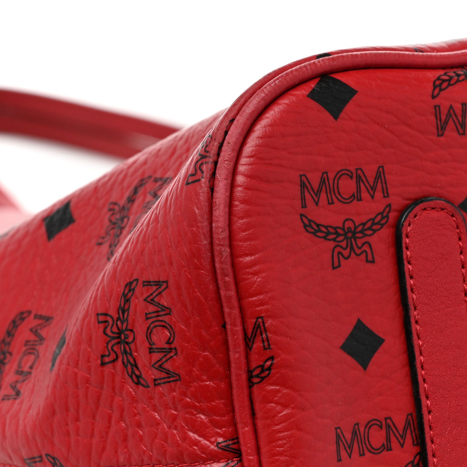 MCM Visetos Large Liz Reversible Shopper Tote Ruby Red 24 of 31