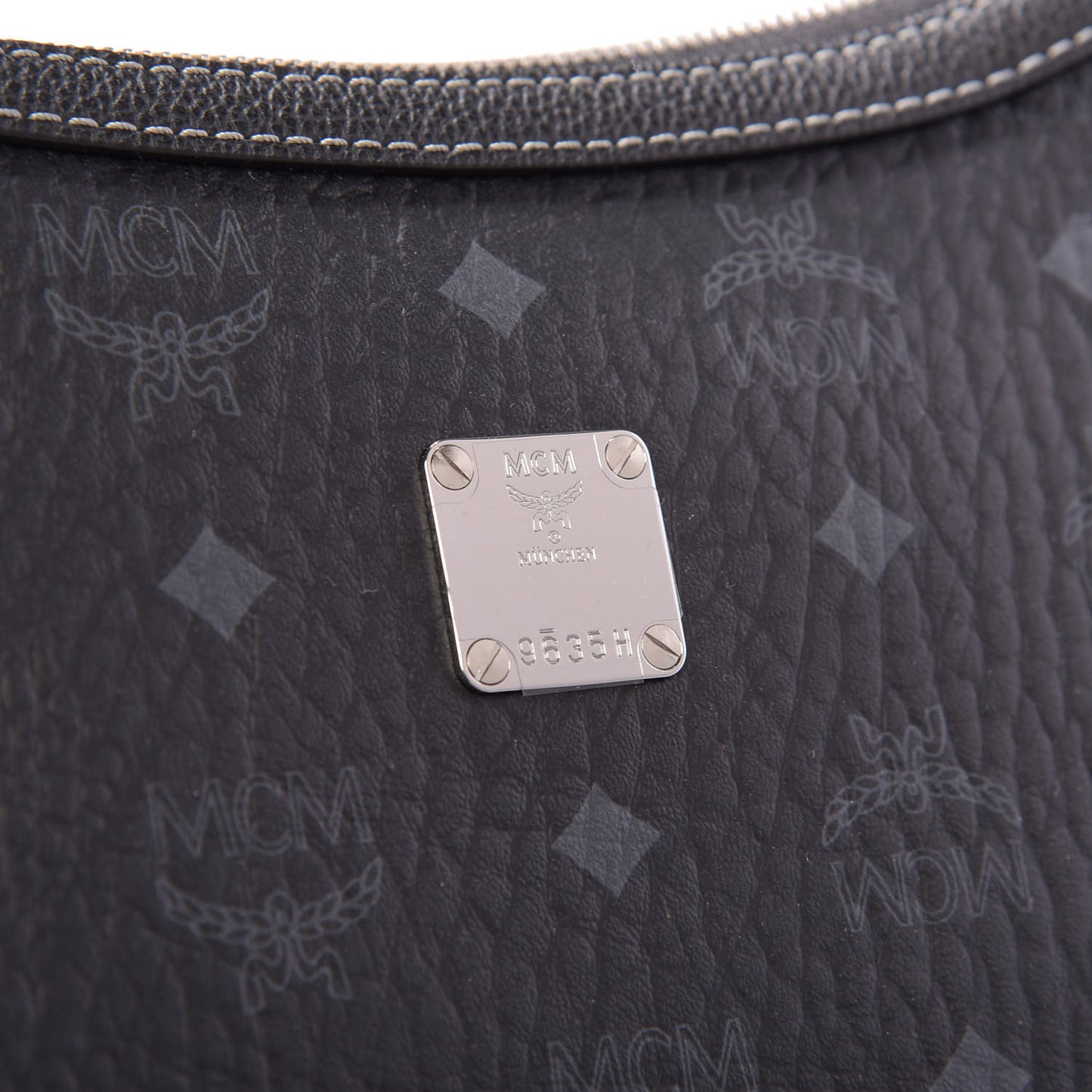 Visetos Medium Luisa Hobo Black