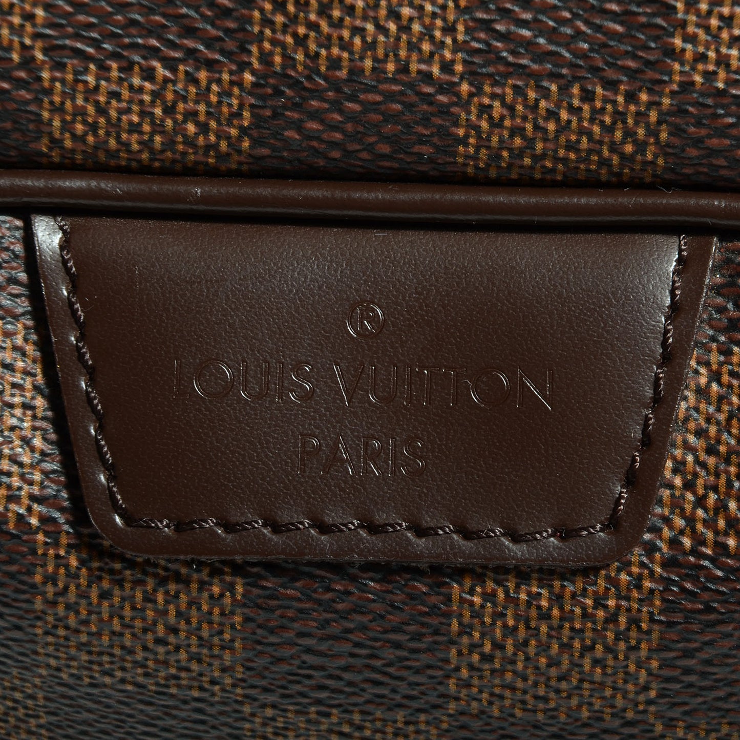 Damier Ebene Rivington GM