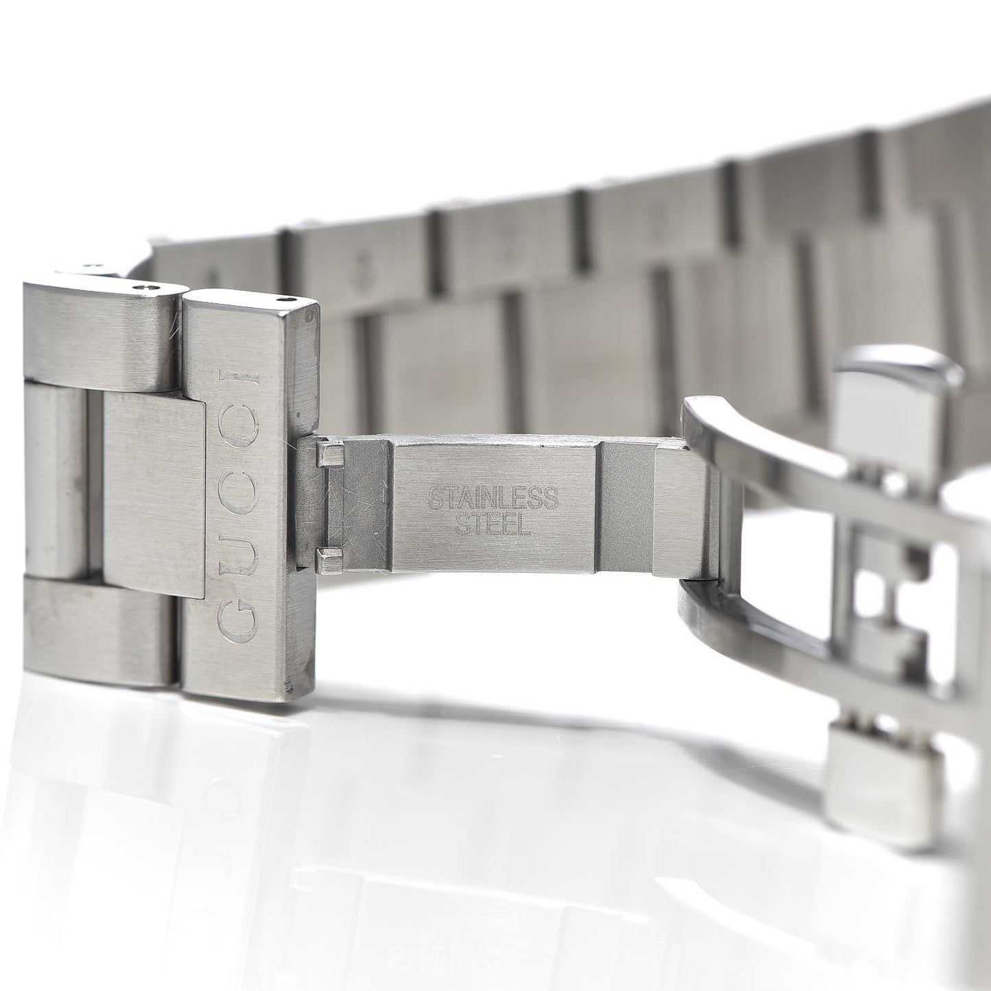 Stainless Steel 40mm Dive Quartz Watch White