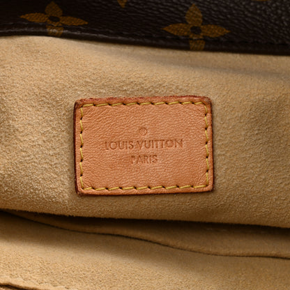 Louis Vuitton Monogram Artsy MM 6 of 13