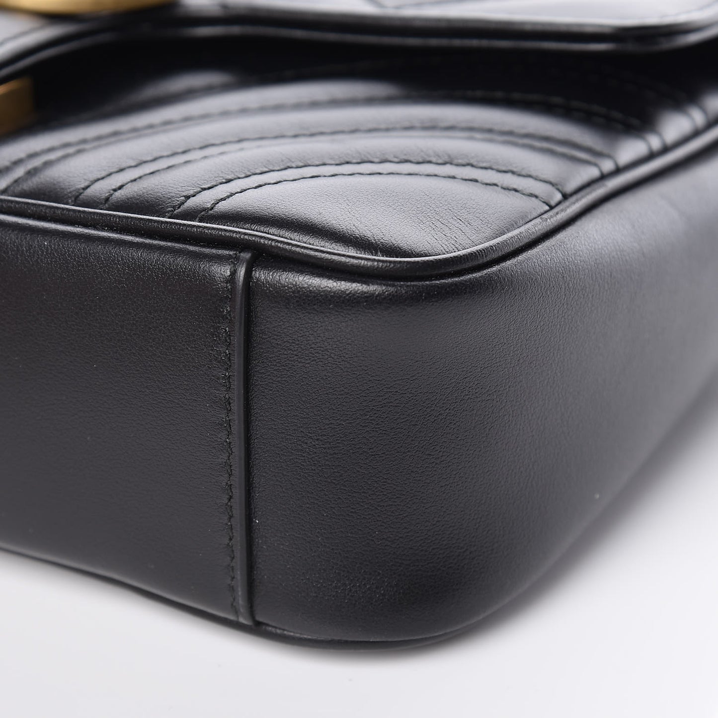 Calfskin Matelasse Mini GG Marmont Shoulder Bag Black