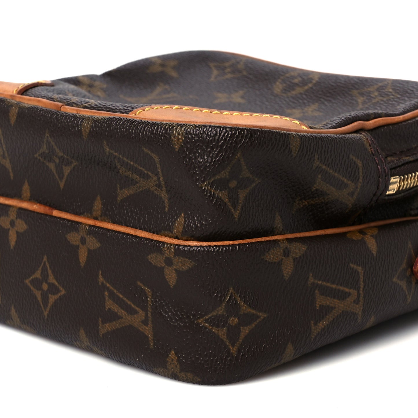 Monogram Amazone