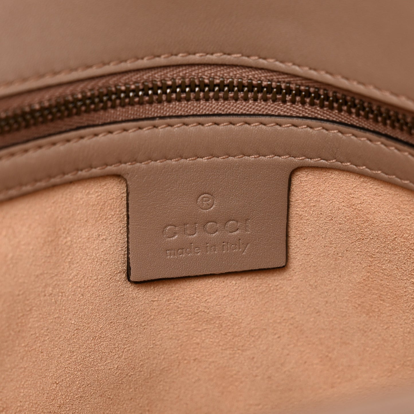 Calfskin Matelasse Medium GG Marmont Shoulder Bag Porcelain Rose