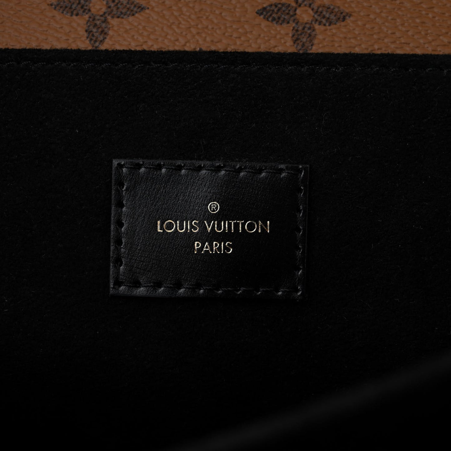 Reverse Monogram Pochette Metis