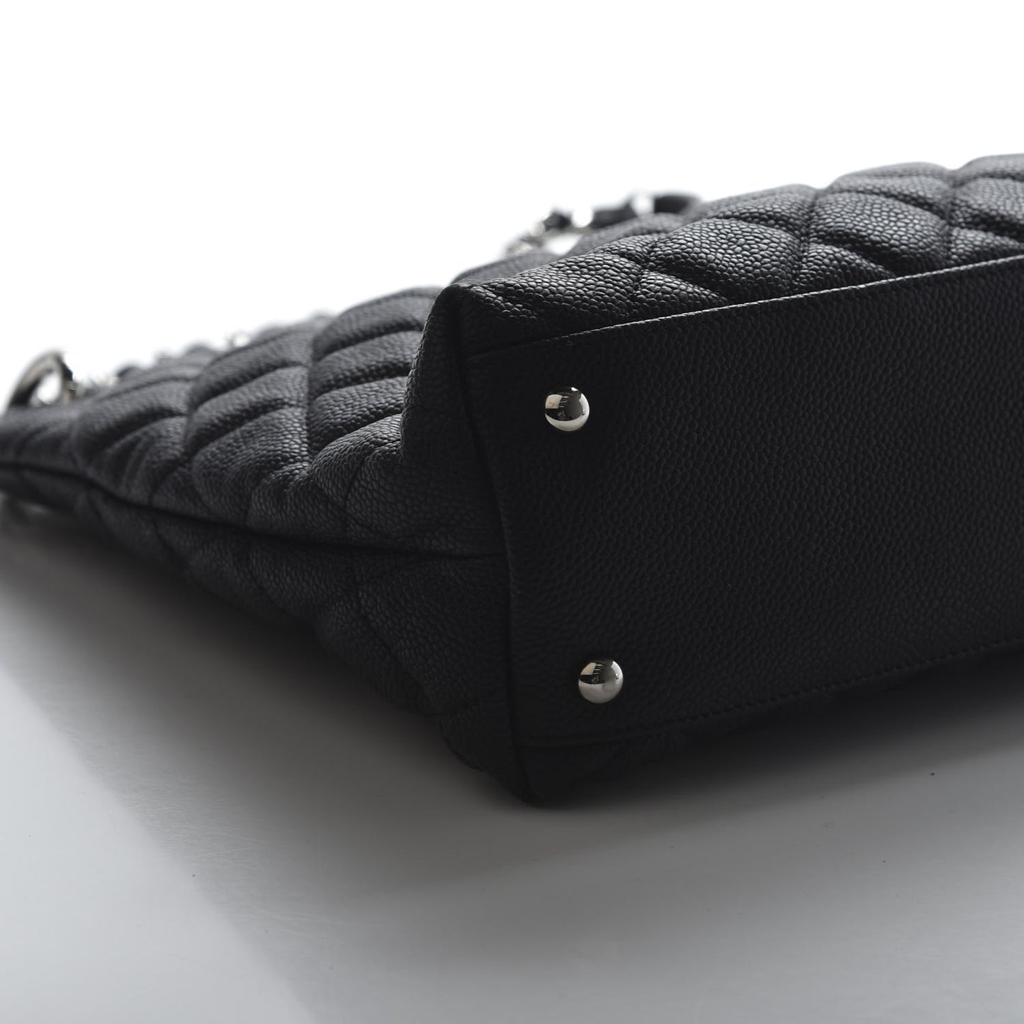 Caviar Quilted Large CC Shopping Tote Black