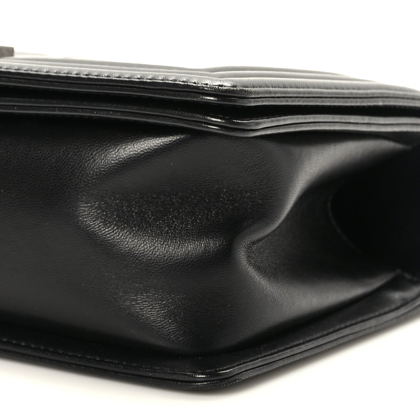 Lambskin Quilted Medium Boy Flap Black