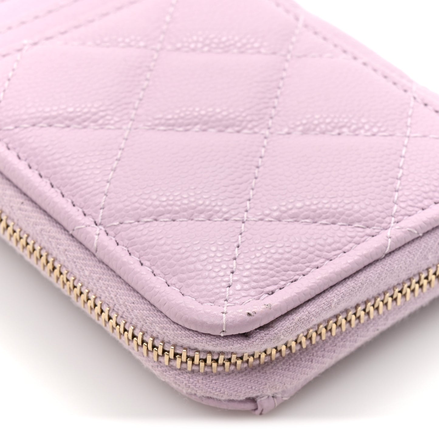 Caviar Quilted CC Zip Around Card Holder Light Purple