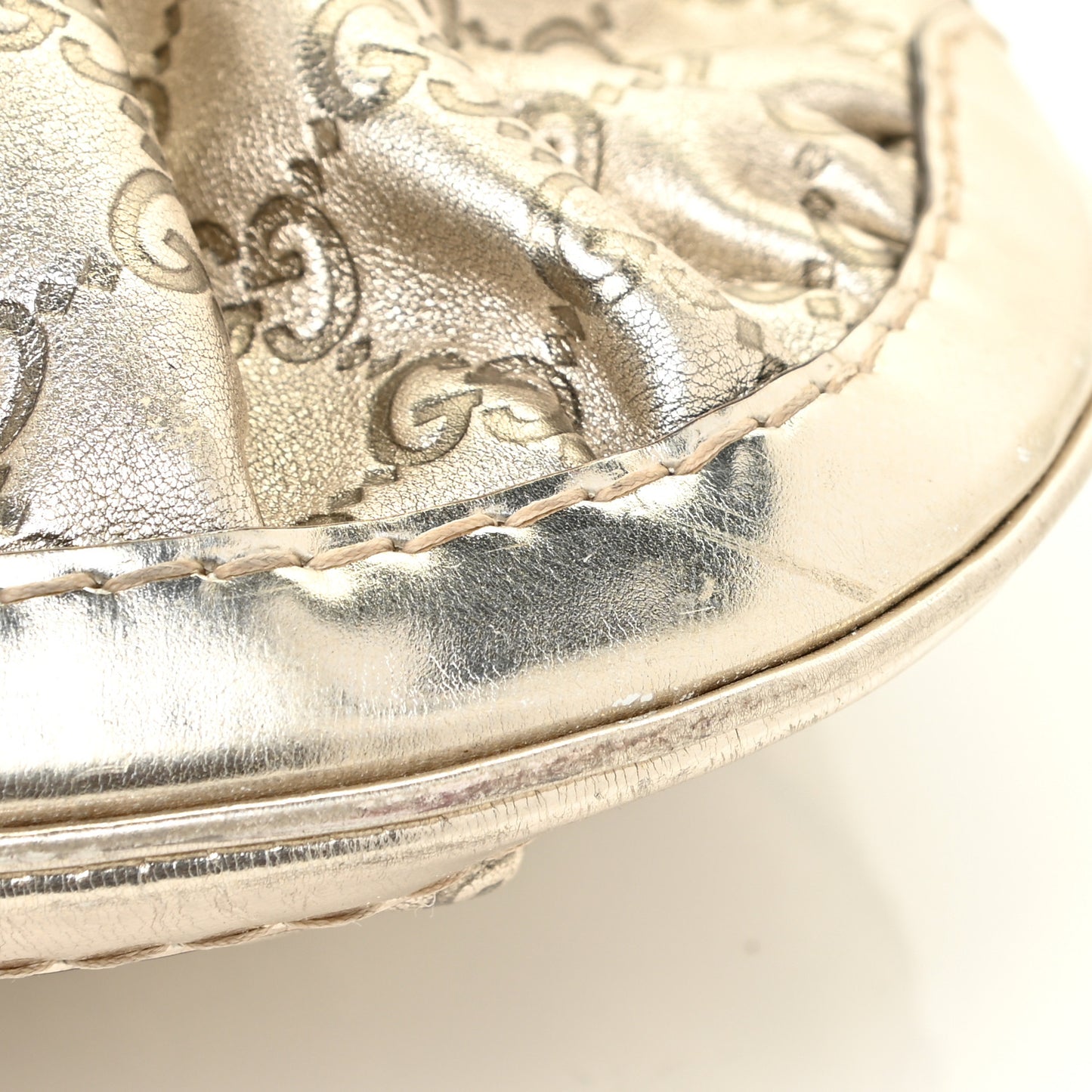 Metallic Guccissima Queen Bow Hobo Platinum