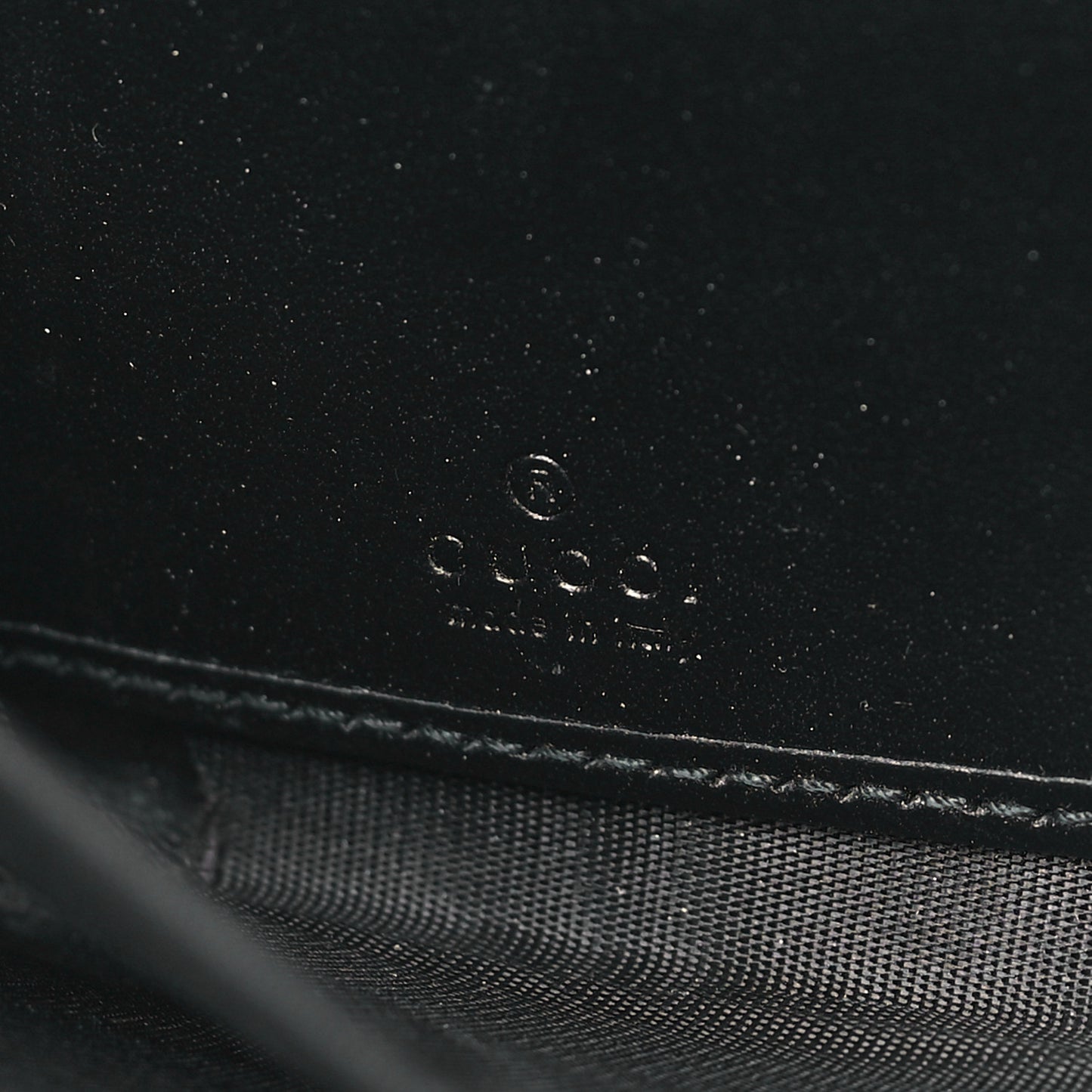 Calfskin Matelasse GG Marmont Zip Around Wallet Black