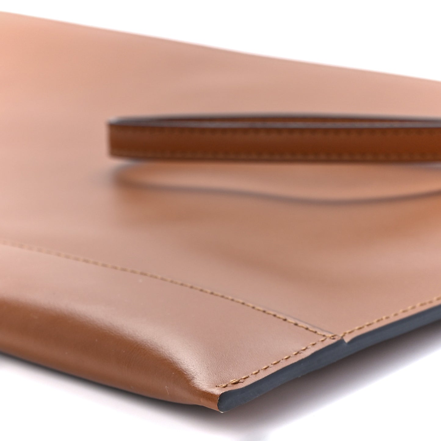 Vitello King Logo Embossed Large Flat Pouch Cuoio