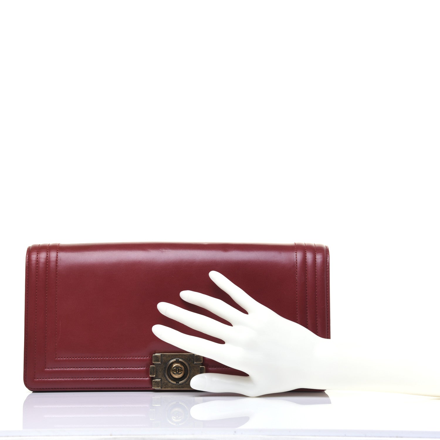 Chanel Glazed Calfskin Boy Flap Clutch Red 2 of 17