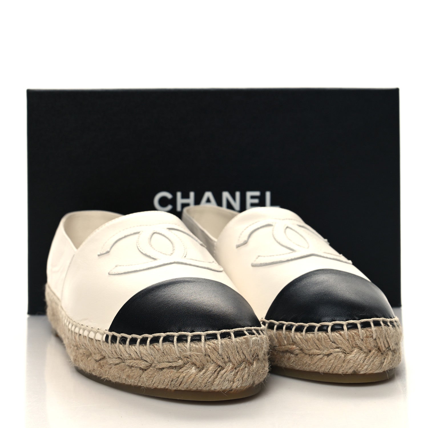 Chanel Lambskin CC Espadrilles 39 White Black 10 of 10