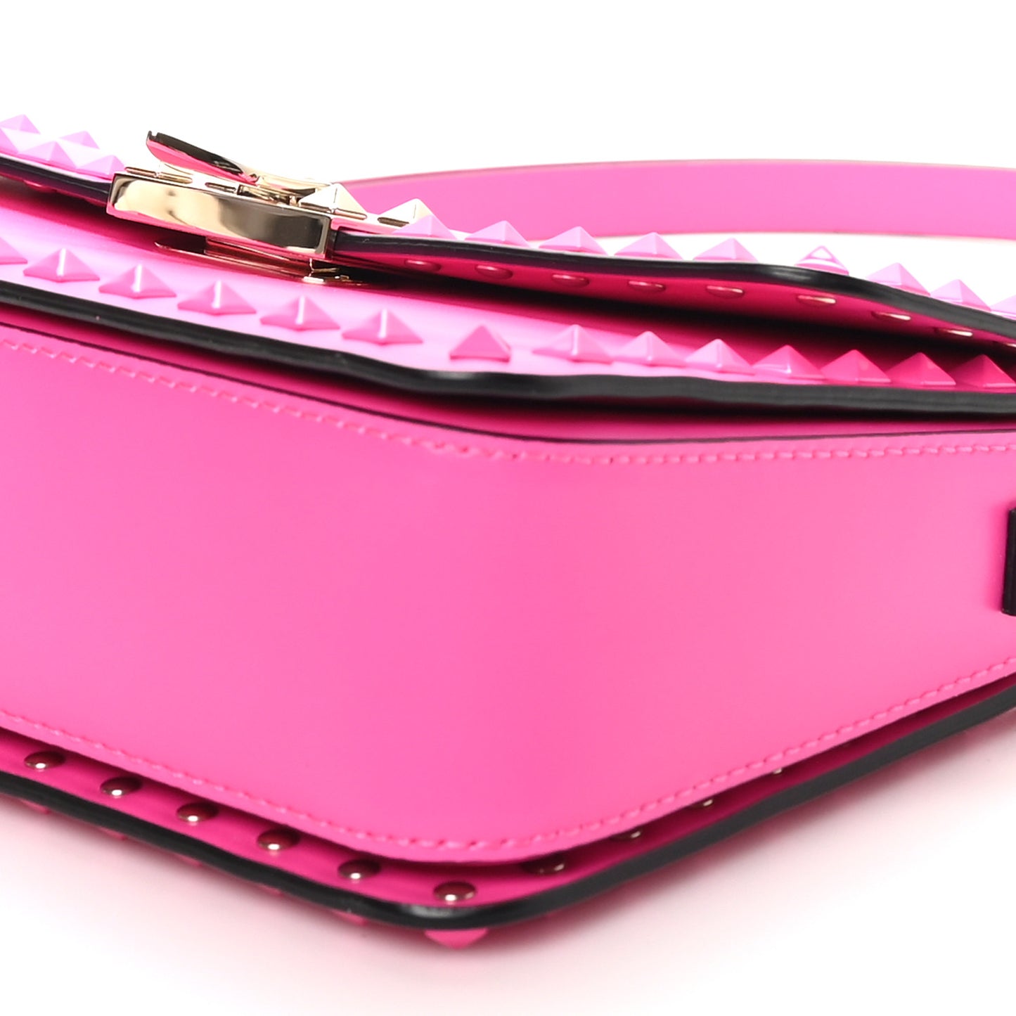 Smooth Calfskin Enamel Tonal Rockstud23 Shoulder Bag Pink PP