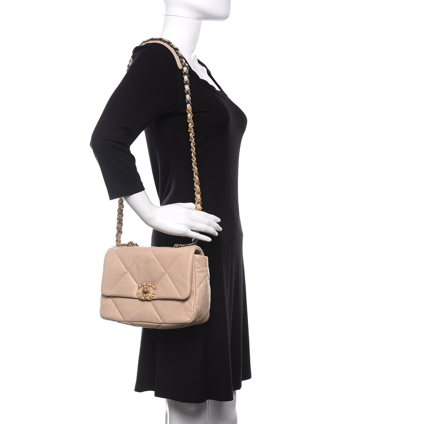 Lambskin Quilted Medium 19 Flap Light Beige
