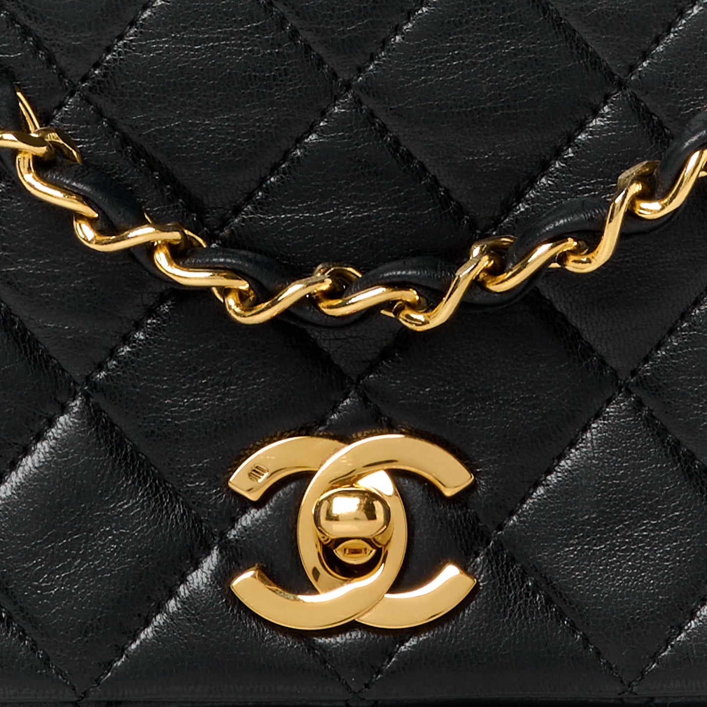 Lambskin Quilted Small Single Flap Black