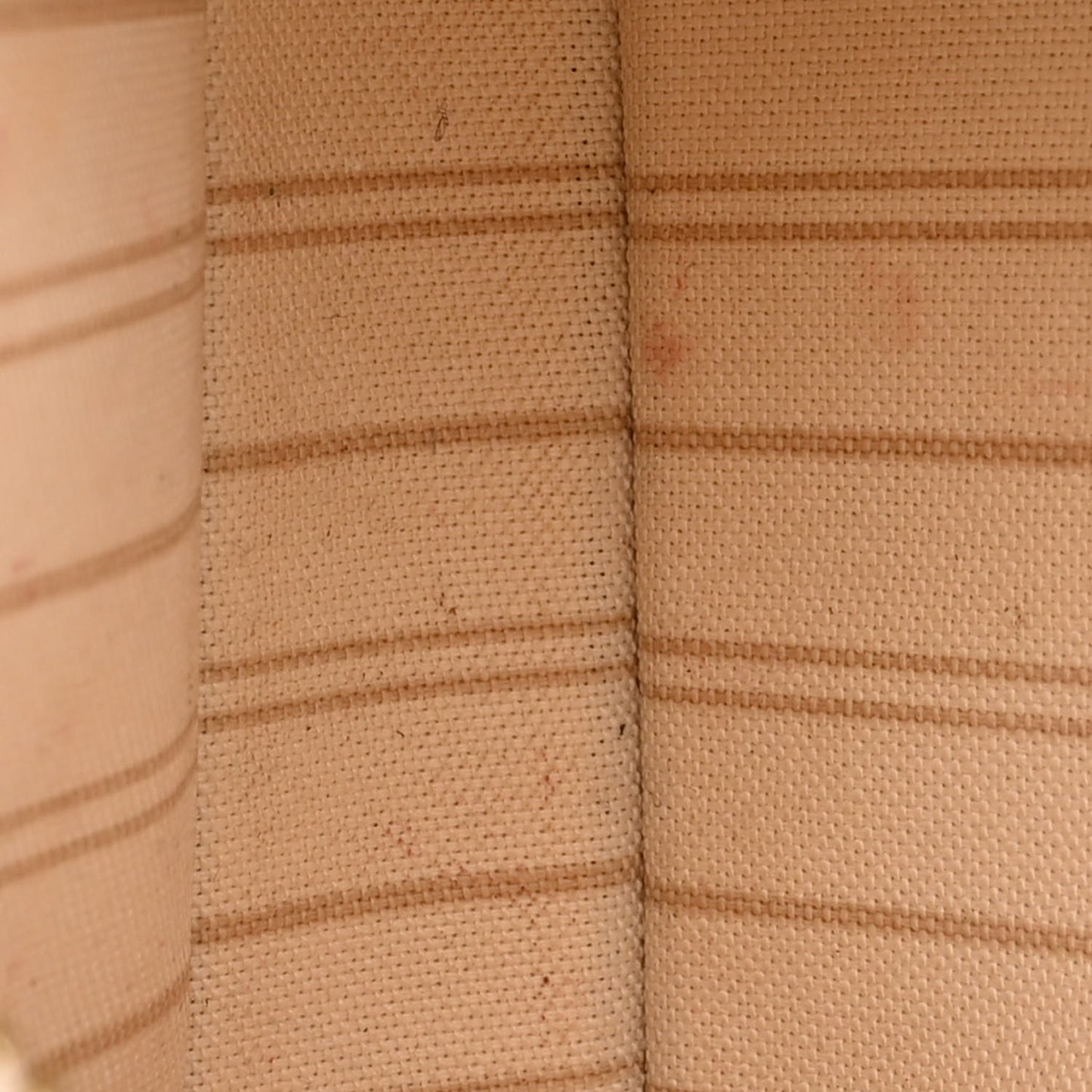 Empreinte Easy Pouch On Strap Cream