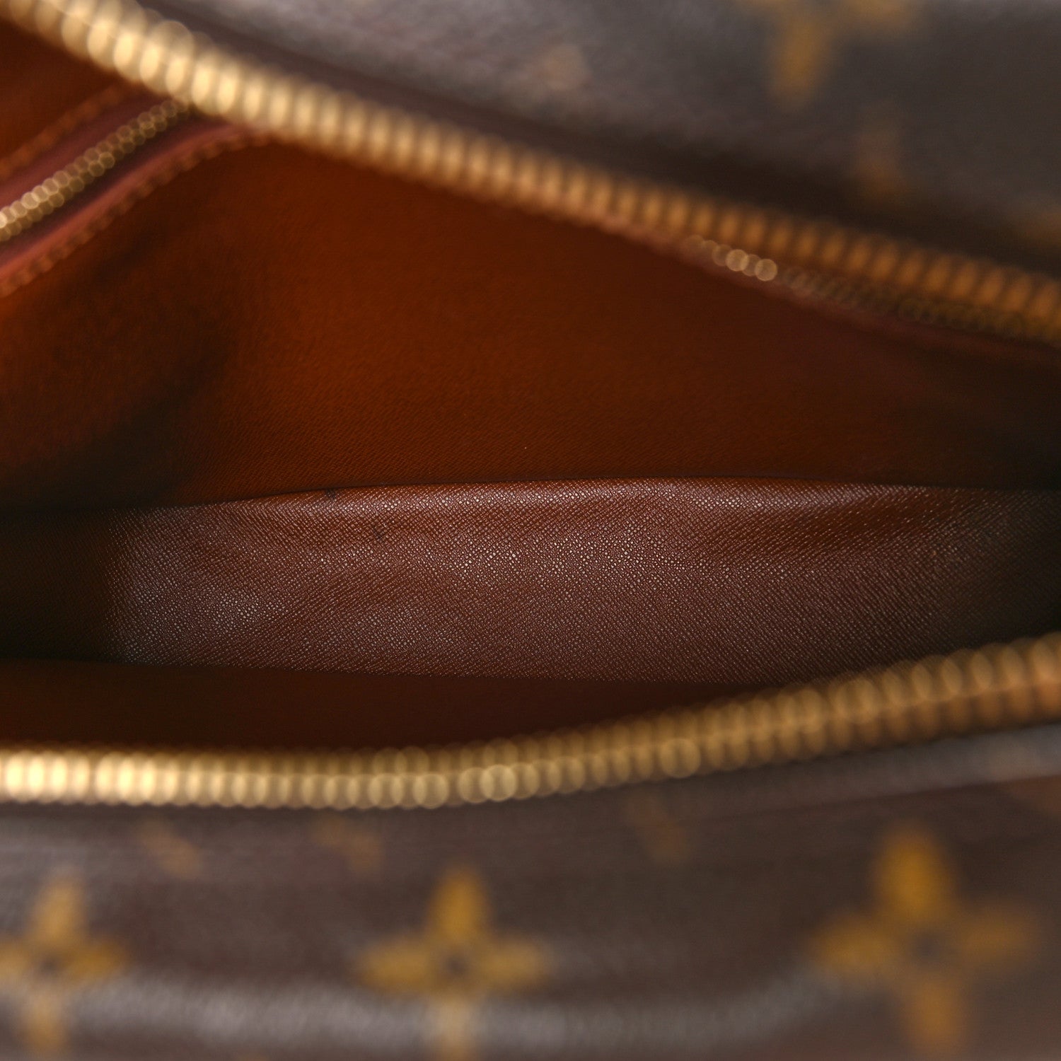 Louis Vuitton Monogram Nil 28 5 of 8