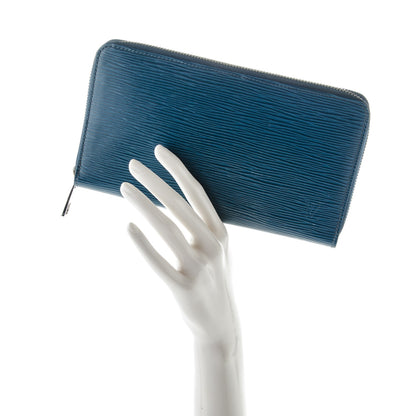 Louis Vuitton Epi Zippy Organizer Wallet Cyan 2 of 8