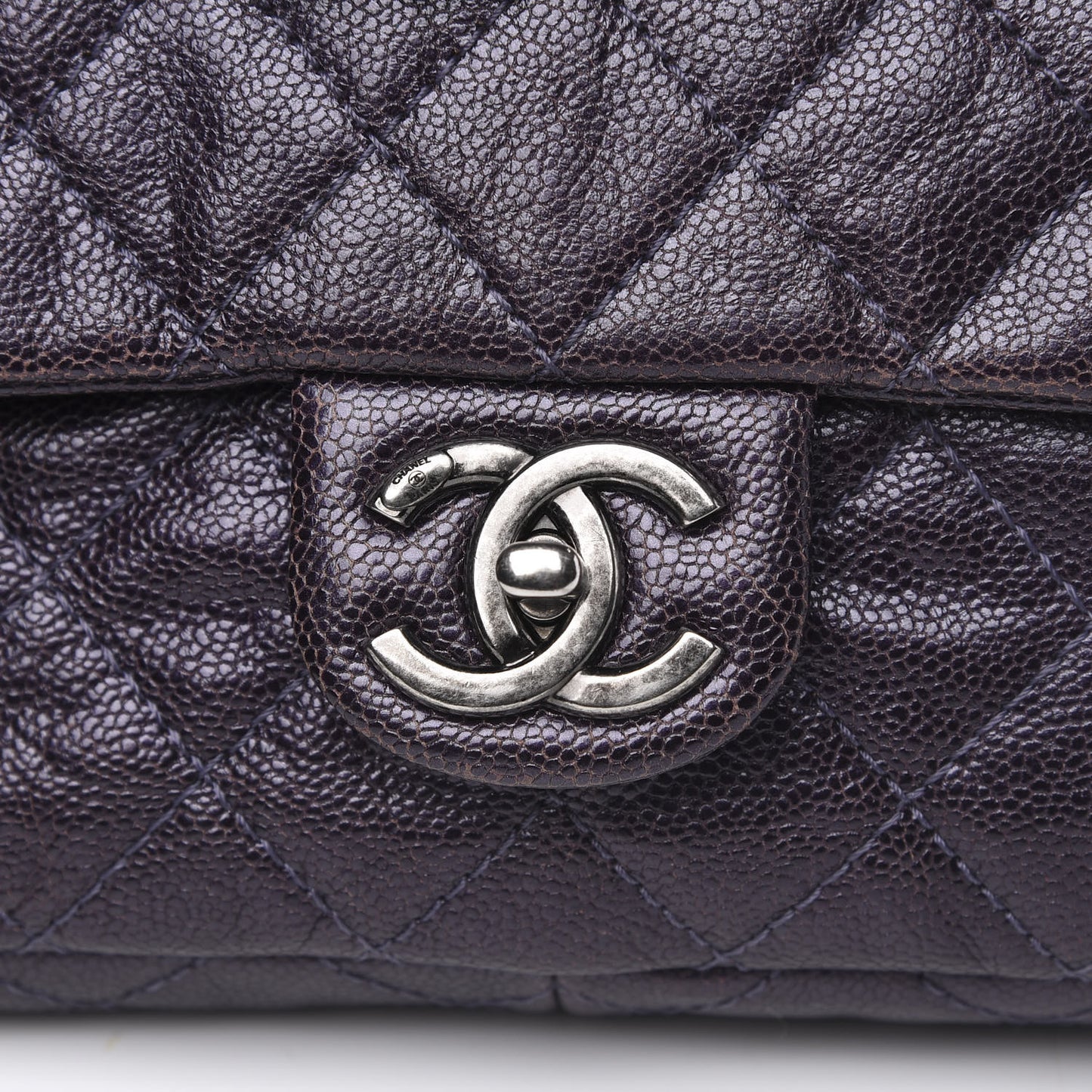 Iridescent Caviar Quilted Large Chic Flap Purple