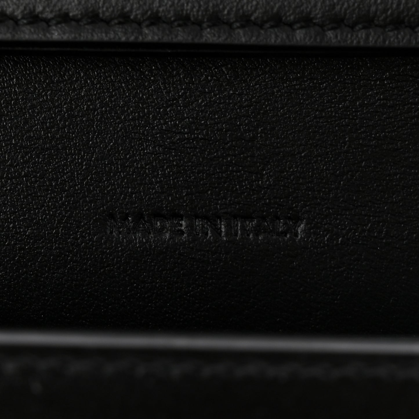Shiny Calfskin Triomphe Margo Wallet on Chain Black