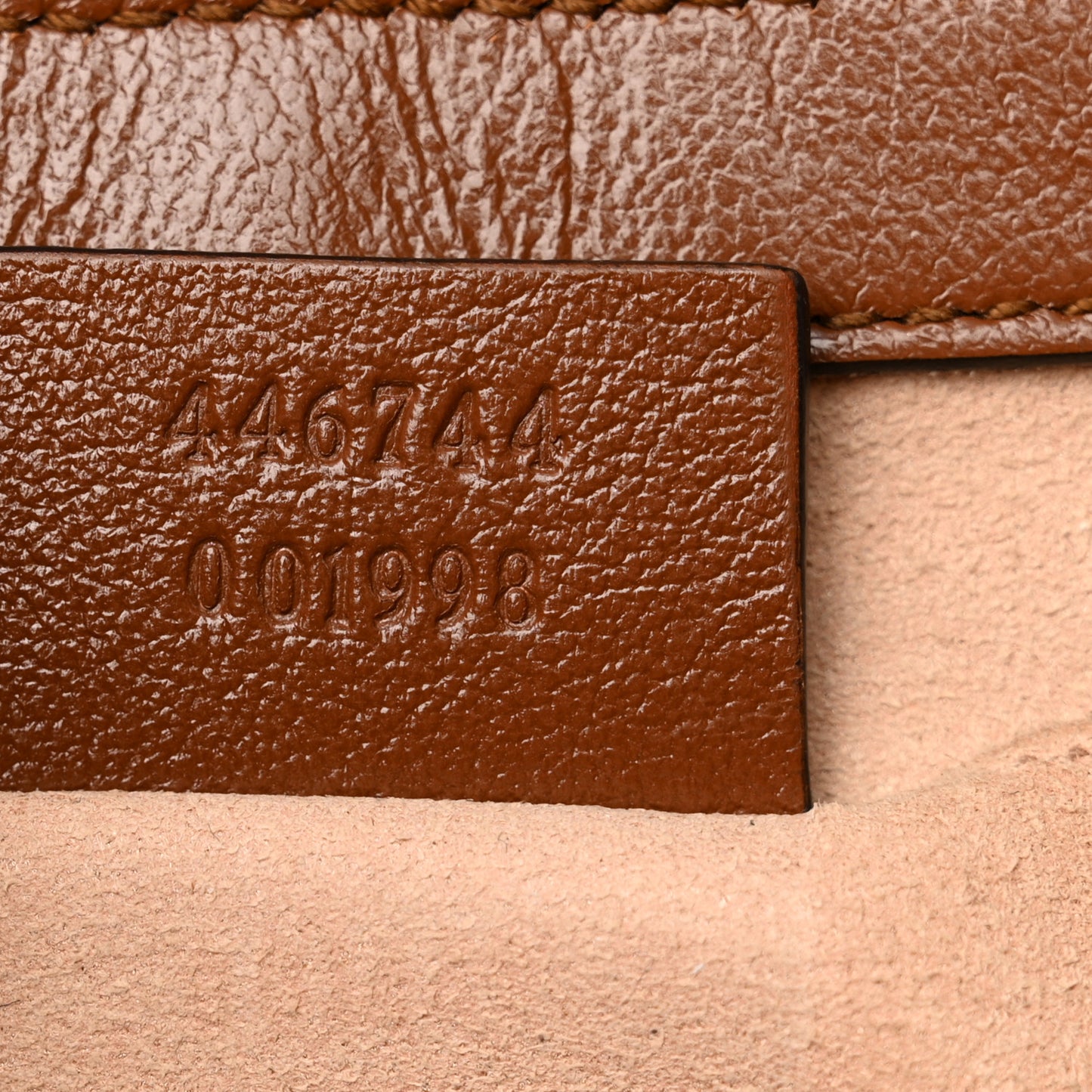 Azalea Calfskin Matelasse Diagonal Mini GG Marmont Shoulder Bag Cuir