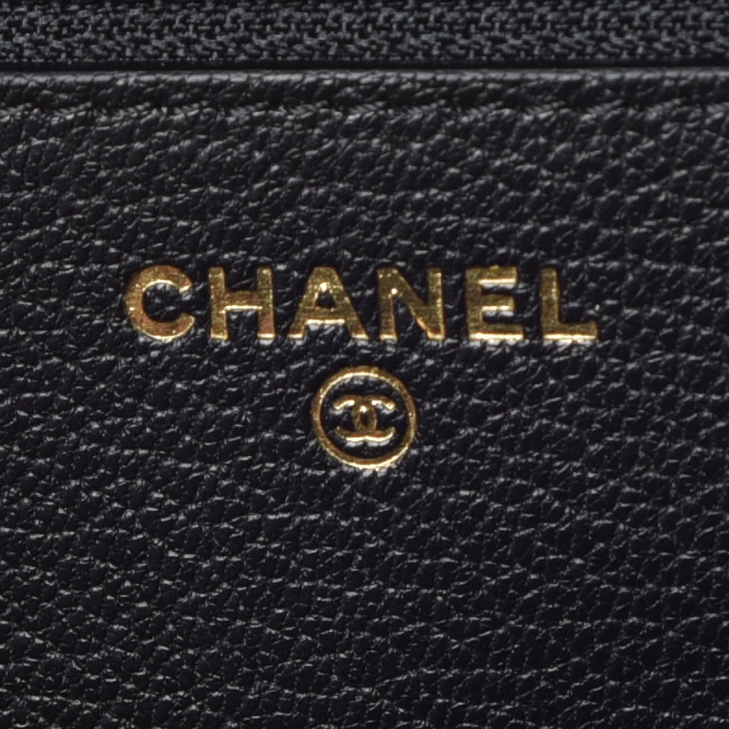 Patent Goatskin Quilted CC Eyelet Wallet On Chain WOC Black