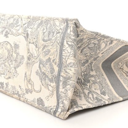 Christian Dior Canvas Embroidered Large Dioriviera Toile De Jouy Book Tote Gray 9 of 9