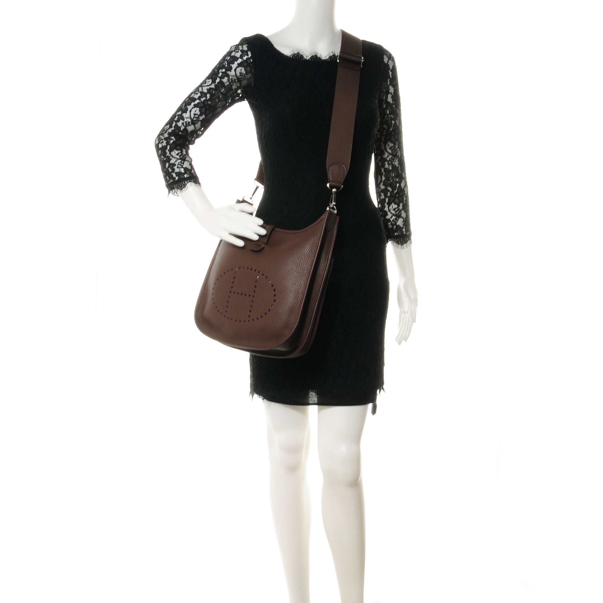 Hermes Taurillon Clemence Evelyne III PM Chocolate 2 of 8