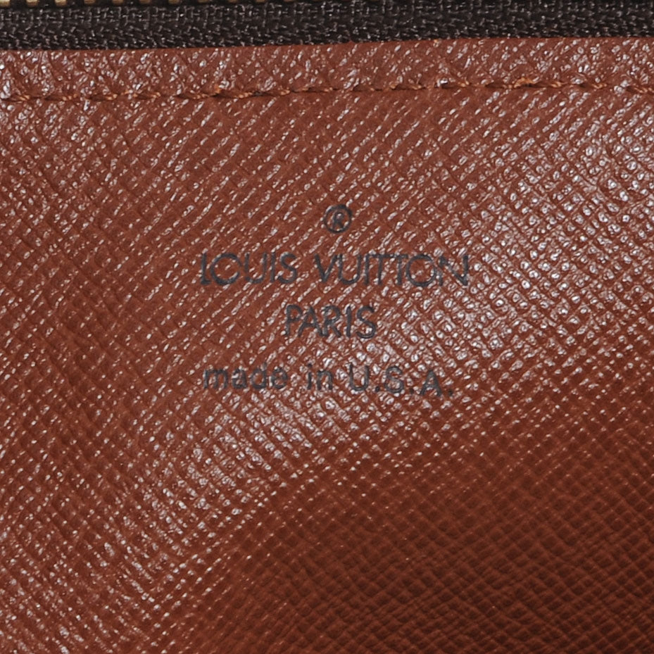 Monogram Papillon 26