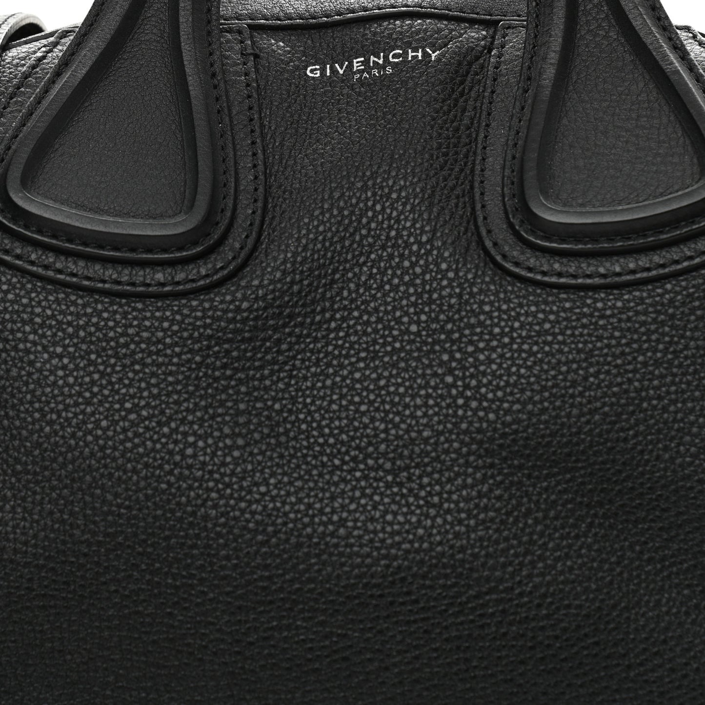 Waxy Grained Calfskin Medium Nightingale Black