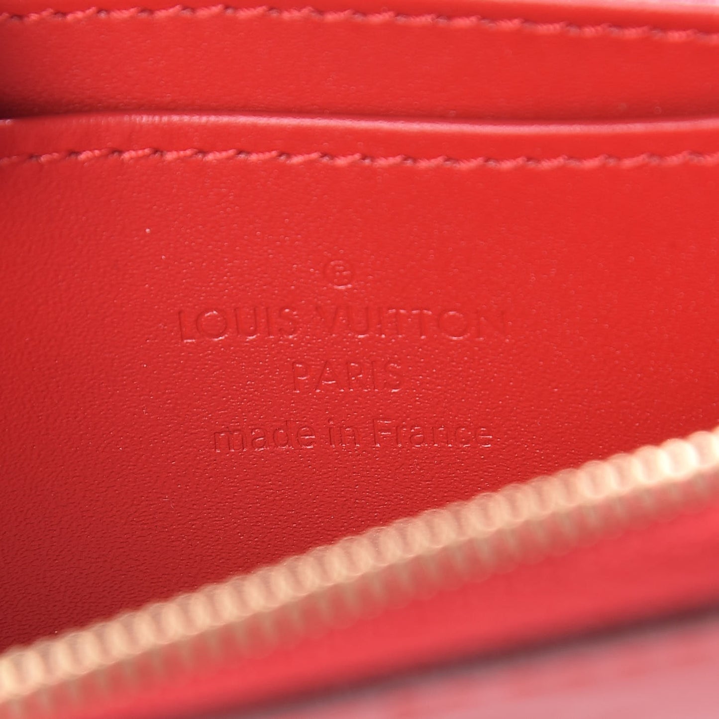 Vernis Zippy Coin Purse Cherry