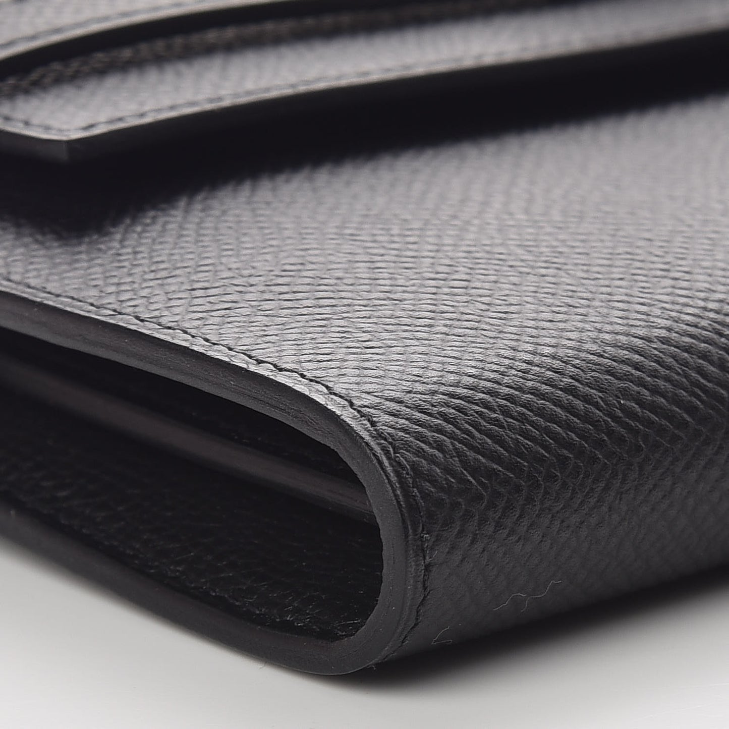 Epsom Kelly Longue Wallet Black