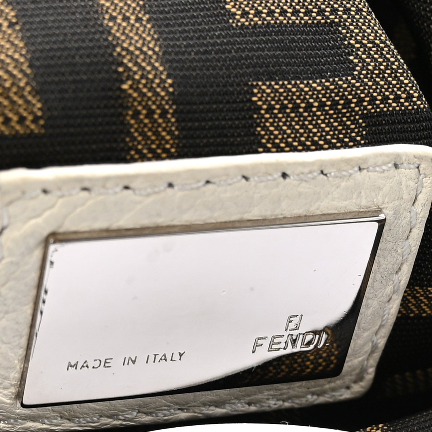 Fendi Nappa Nuvolata Spy White White 7 of 10