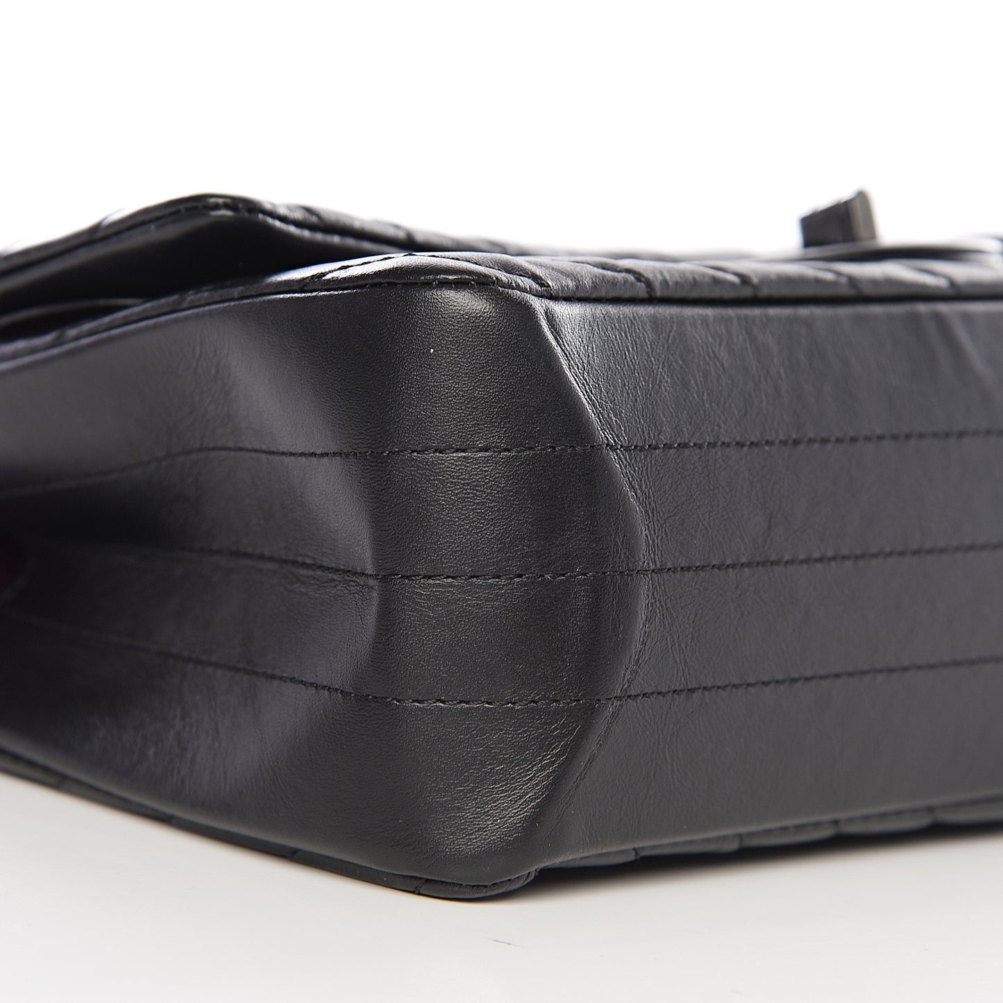 Aged Calfskin Chevron Quilted 2.55 Reissue 225 Flap So Black