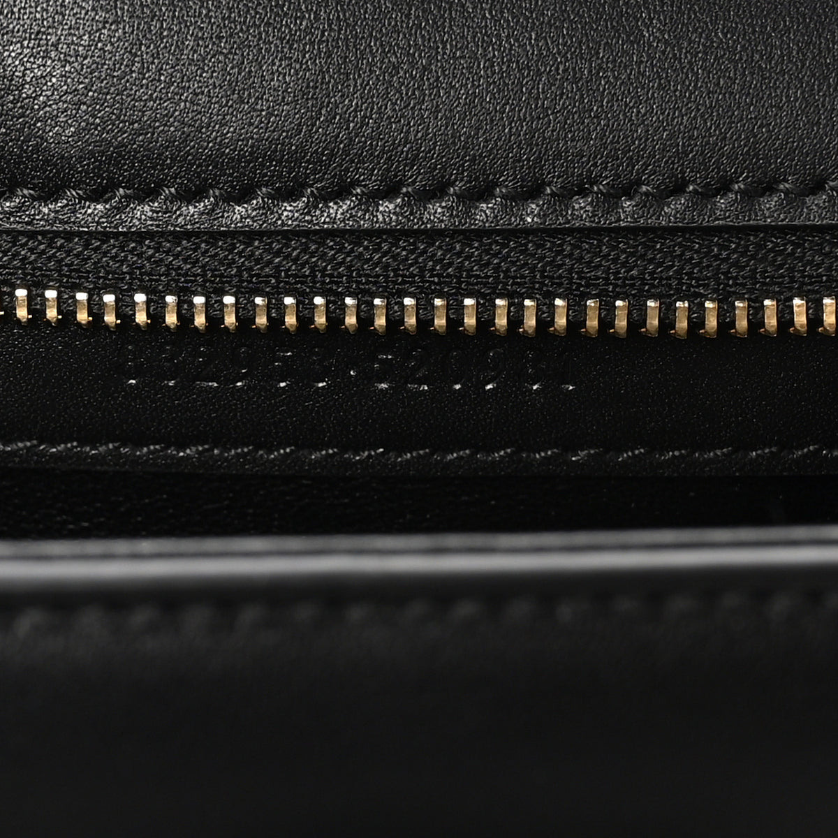 Calfskin Medium Bamboo Black