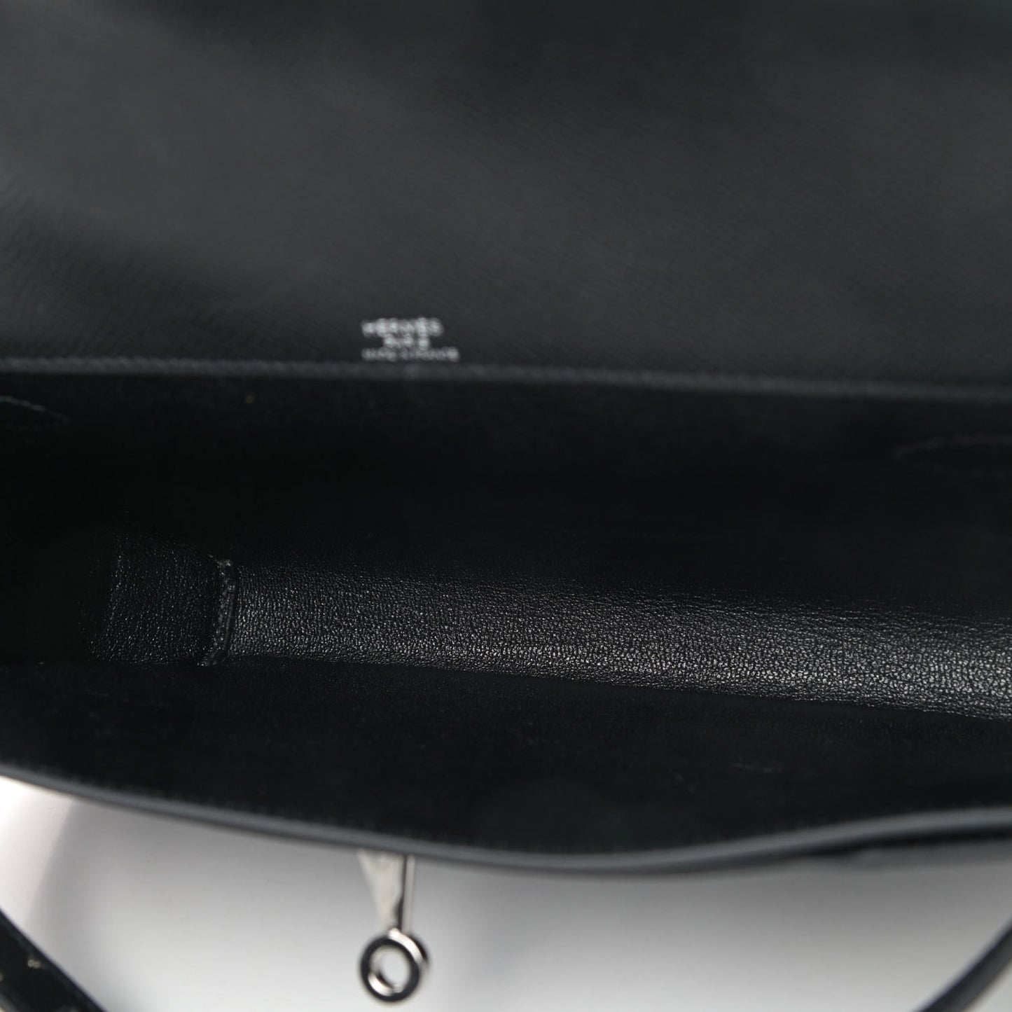 Epsom Kelly Depeches 25 Pouch Black