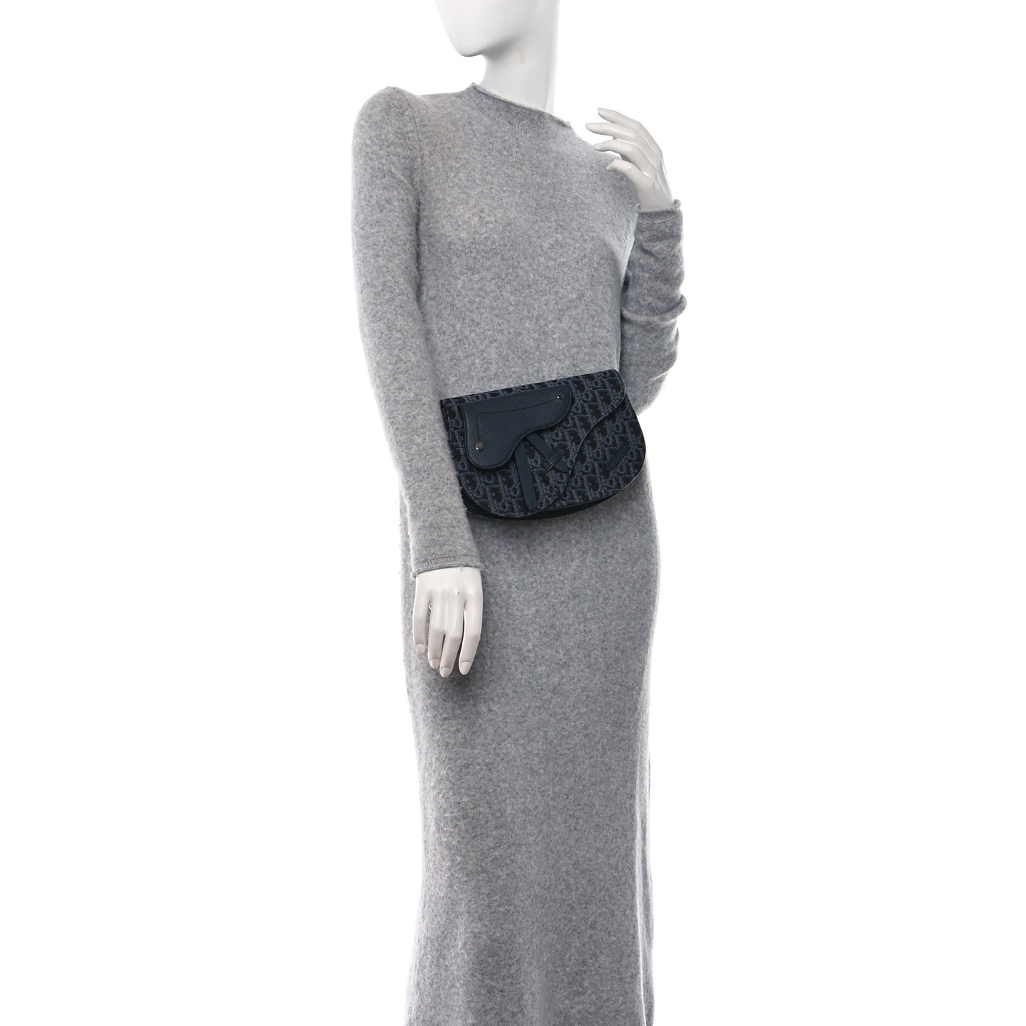 Oblique Saddle Messenger Pouch Blue