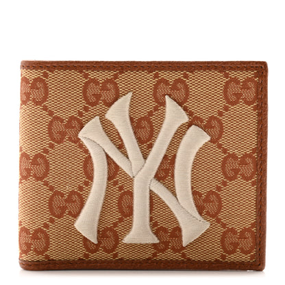 Gucci X MLB Monogram NY Yankees Bi-Fold Wallet Beige Ruggine Ivory 1 of 10