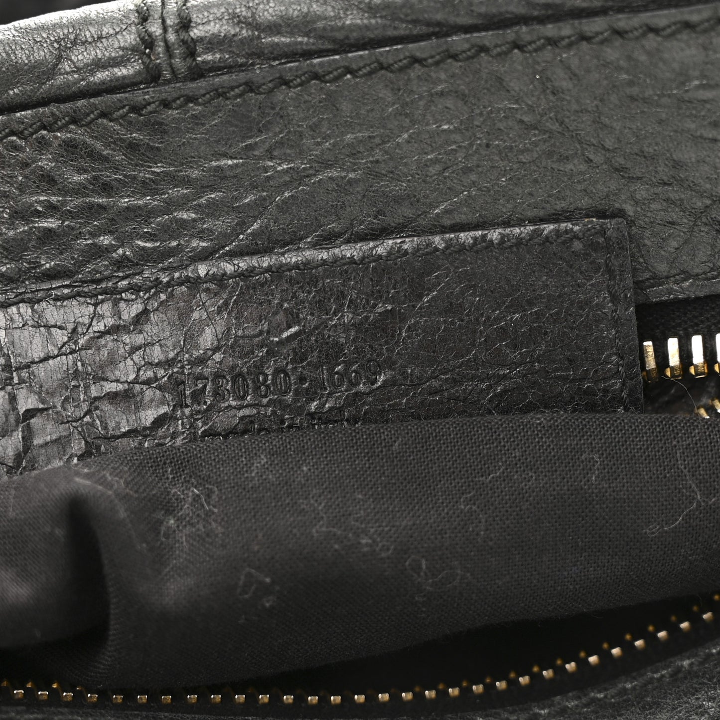 Agneau Giant 21 Gold Hardware Work Black